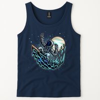 Cool Space Astronaut Surfing the Galaxy Tank Top