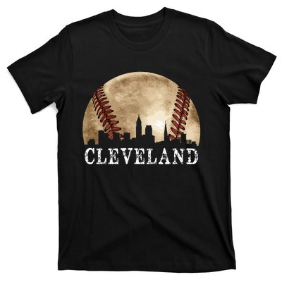 Cleveland Skyline City Vintage Baseball Lover T-Shirt