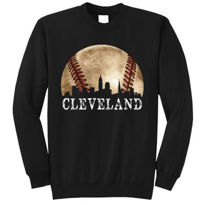 Cleveland Skyline City Vintage Baseball Lover Tall Sweatshirt