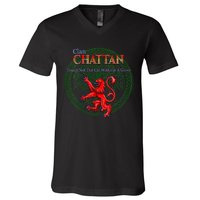 Chattan Scottish Clan Pride Family Motto V-Neck T-Shirt