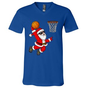 Christmas Santa Claus Dunking A Basketball Xmas Gift V-Neck T-Shirt