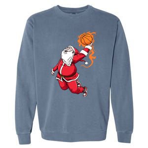 Christmas Santa Claus Dunking Xmas Holiday Basketball Player Gift Garment-Dyed Sweatshirt