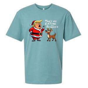 Christmas Santa Claus Trump They Are Eating The Reindeer Sueded Cloud Jersey T-Shirt