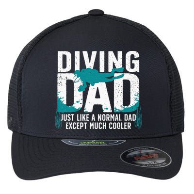 Cool Scuba Diving For Dad Men Ocean Scuba Diver Instructor Flexfit Unipanel Trucker Cap