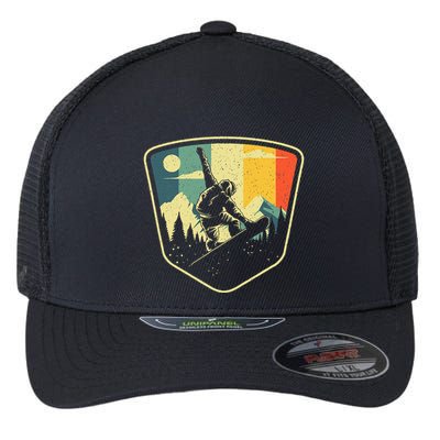 Cool Snowboarding Design Vintage Snowboarder Flexfit Unipanel Trucker Cap