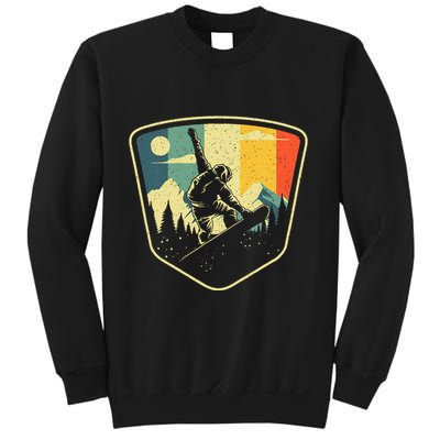 Cool Snowboarding Design Vintage Snowboarder Sweatshirt