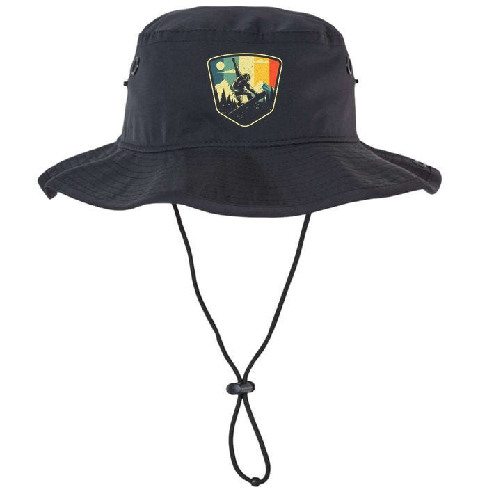 Cool Snowboarding Design Vintage Snowboarder Bucket Hat
