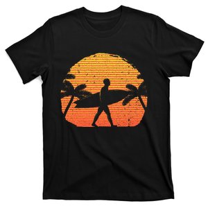 Cool Surfer For Wo Sunset Beach Surfing Retro Surf T-Shirt