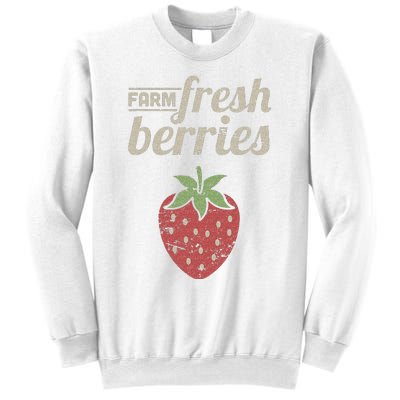 Cute Strawberry Farm Funny Strawberry Farming Sweatshirt