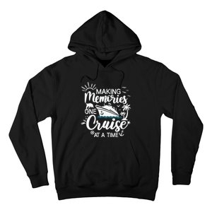 Cruise Ship , Family Cruising Trip Hoodie