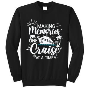 Cruise Ship , Family Cruising Trip Sweatshirt