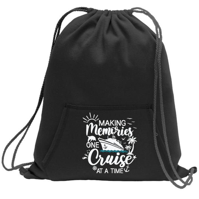 Cruise Ship , Family Cruising Trip Sweatshirt Cinch Pack Bag