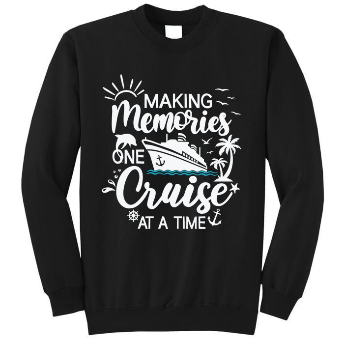 Cruise Ship , Family Cruising Trip Tall Sweatshirt