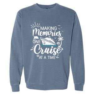 Cruise Ship , Family Cruising Trip Garment-Dyed Sweatshirt