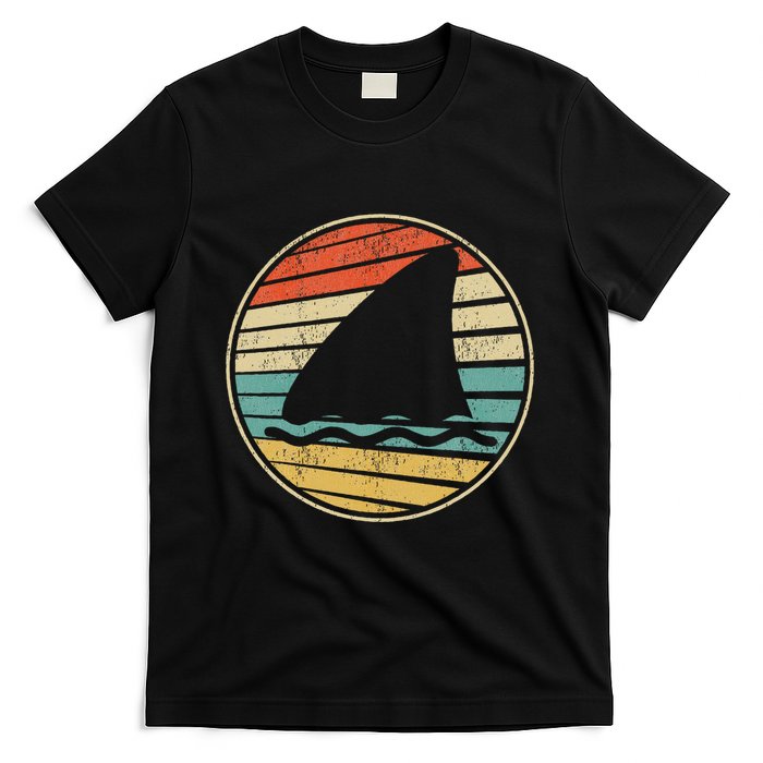 Cute Shark Fin Graphic Retro Vintage 70s 80s Shark Lover Fun T-Shirt