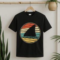 Cute Shark Fin Graphic Retro Vintage 70s 80s Shark Lover Fun T-Shirt