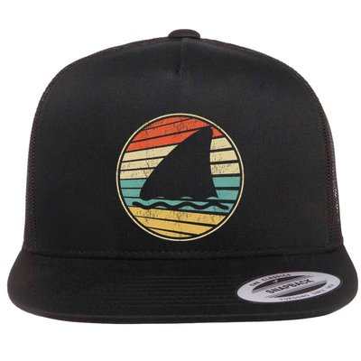 Cute Shark Fin Graphic Retro Vintage 70s 80s Shark Lover Fun Flatbill Hat