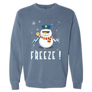 Cop Snow Freeze Police Navidad Police Police Officer Gift Garment-Dyed Sweatshirt