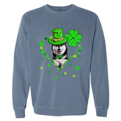 Cute Siberian Husky Saint Patrick's Day Dogs Dad Mom Garment-Dyed Sweatshirt