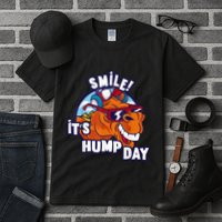Camel Smile! ItS Hump Day Funny Hump Day Camel Sunglass Tall T-Shirt