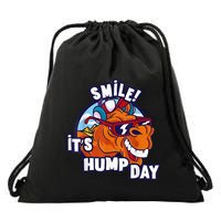 Camel Smile! ItS Hump Day Funny Hump Day Camel Sunglass Drawstring Bag
