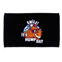 Camel Smile! ItS Hump Day Funny Hump Day Camel Sunglass Microfiber Hand Towel