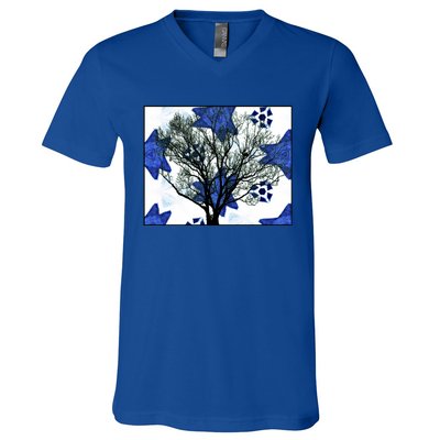 Cool Star Nighttime Tree Design Gift V-Neck T-Shirt