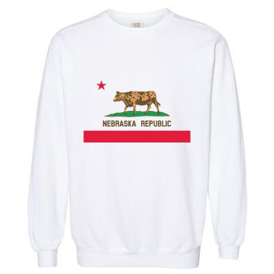 California Style Nebraska State Flag Garment-Dyed Sweatshirt