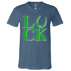 Cool St Patrick's Day Luck Lucky Horseshoe V-Neck T-Shirt