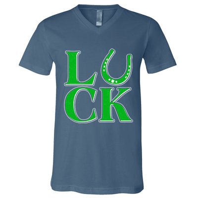 Cool St Patrick's Day Luck Lucky Horseshoe V-Neck T-Shirt