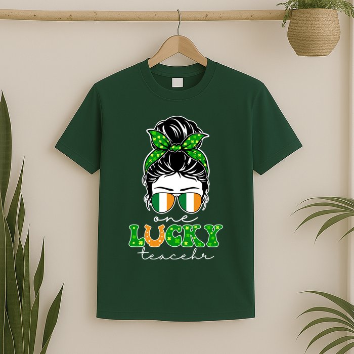 Cute St Patricks Day One Lucky Teacher T-Shirt