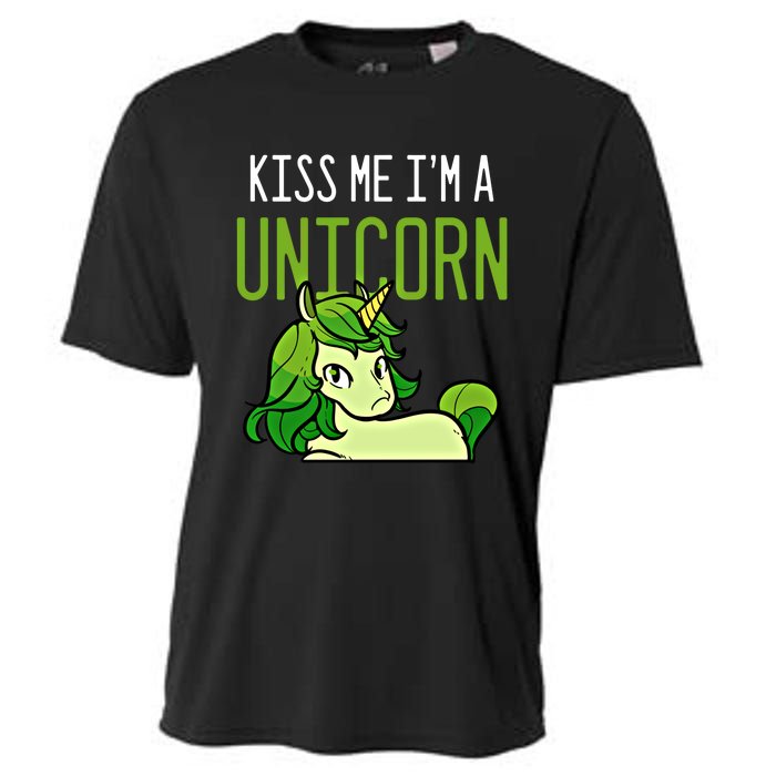 Cute St PatrickS Day Irish American Me I Am A Unicorn Gift Cooling Performance Crew T-Shirt