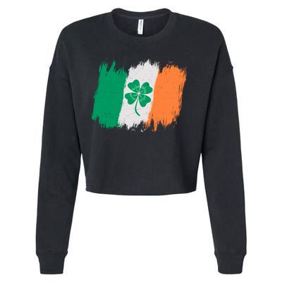 Cool St Patrick's Day Painted Distressed Irish Shamrock Flag Cropped Pullover Crew