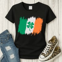 Cool St Patrick's Day Painted Distressed Irish Shamrock Flag Womens T-Shirt