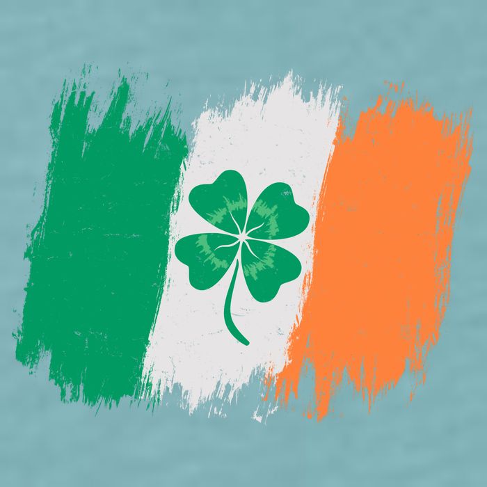 Cool St Patrick's Day Painted Distressed Irish Shamrock Flag Sueded Cloud Jersey T-Shirt