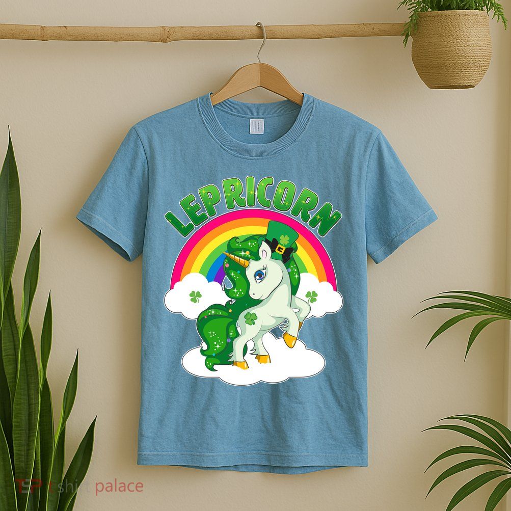 Cute St Patricks Day Rainbow Lepricorn Unicorn Leprechaun T-Shirt