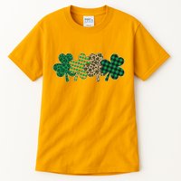 Cute St Patrick's Day Patterns Shamrock Clovers Tall T-Shirt