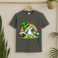 Cute St Patricks Day Dabbing Leprechaun Pony T-Shirt