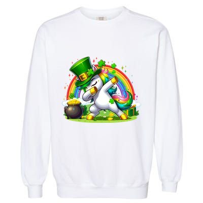 Cute St Patricks Day Dabbing Leprechaun Pony Garment-Dyed Sweatshirt