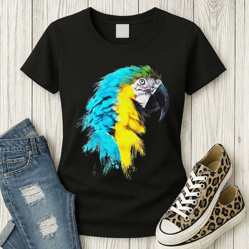 Colourful Scarlet Red Macaw Parrot Bird Painting Of Watercolour Womens T-Shirt