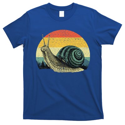 Cute Snail Slug Gardening Animal Lover T-Shirt