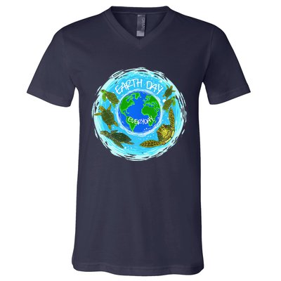 Cute Sea Turtles Earth Day Everyday Environmentalists V-Neck T-Shirt