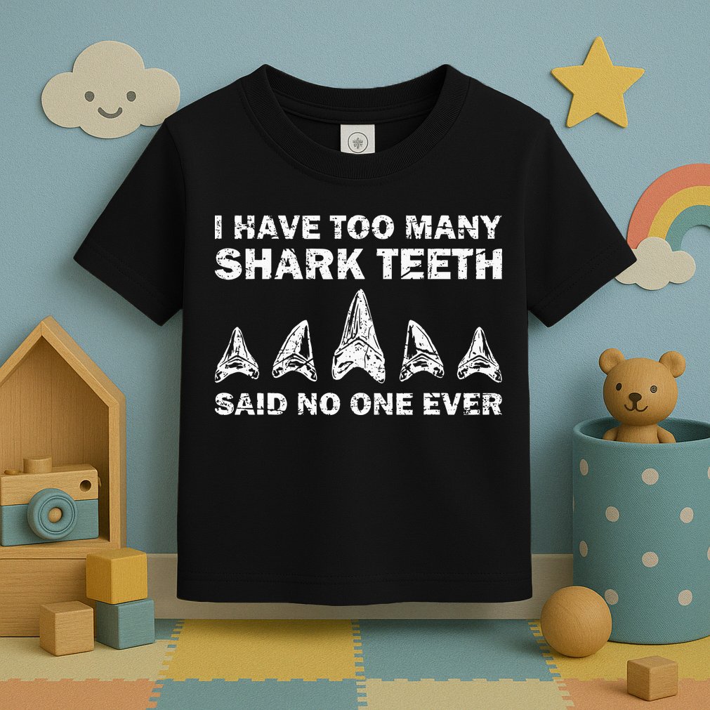 Cool Shark Teeth Collector Gift Funny Shark Teeth Hunting Toddler T-Shirt