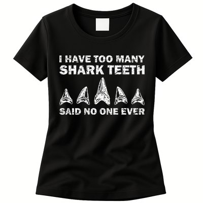 Cool Shark Teeth Collector Gift Funny Shark Teeth Hunting Womens T-Shirt
