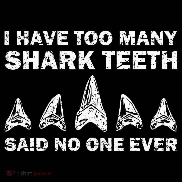 Cool Shark Teeth Collector Gift Funny Shark Teeth Hunting Womens T-Shirt
