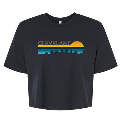 Cleveland Skyline Vintage Retro Sunset Cleveland Cityscape Bella+Canvas Jersey Crop Tee