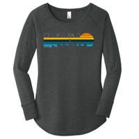 Cleveland Skyline Vintage Retro Sunset Cleveland Cityscape Women's Perfect Tri Tunic Long Sleeve Shirt