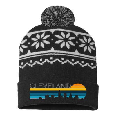 Cleveland Skyline Vintage Retro Sunset Cleveland Cityscape USA-Made Snowflake Beanie