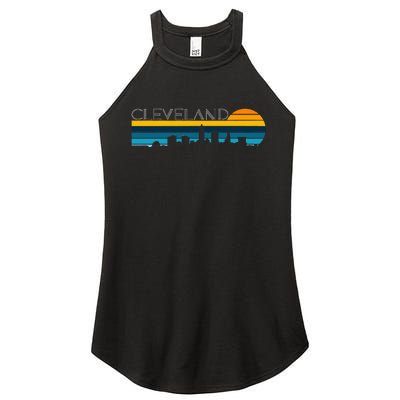 Cleveland Skyline Vintage Retro Sunset Cleveland Cityscape Women's Perfect Tri Rocker Tank