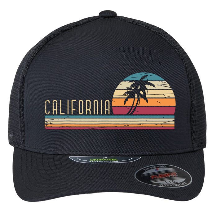 Cali Summer Vacation Ca Palm Trees Usa Retro California Flexfit Unipanel Trucker Cap